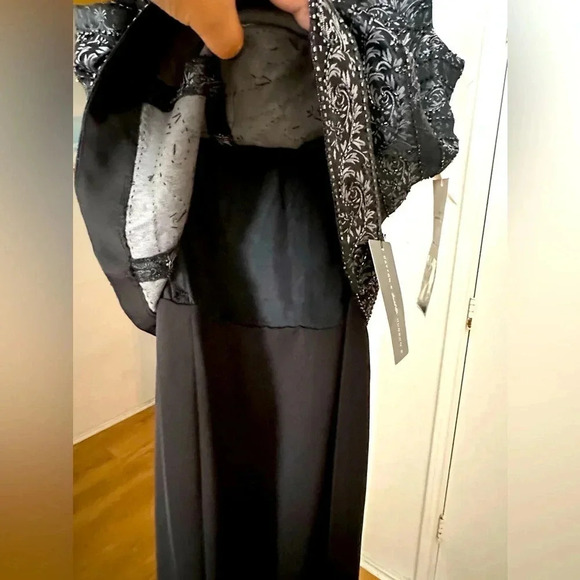 Marie T. Claire elegant sequined black dress size 8 - Picture 4 of 10